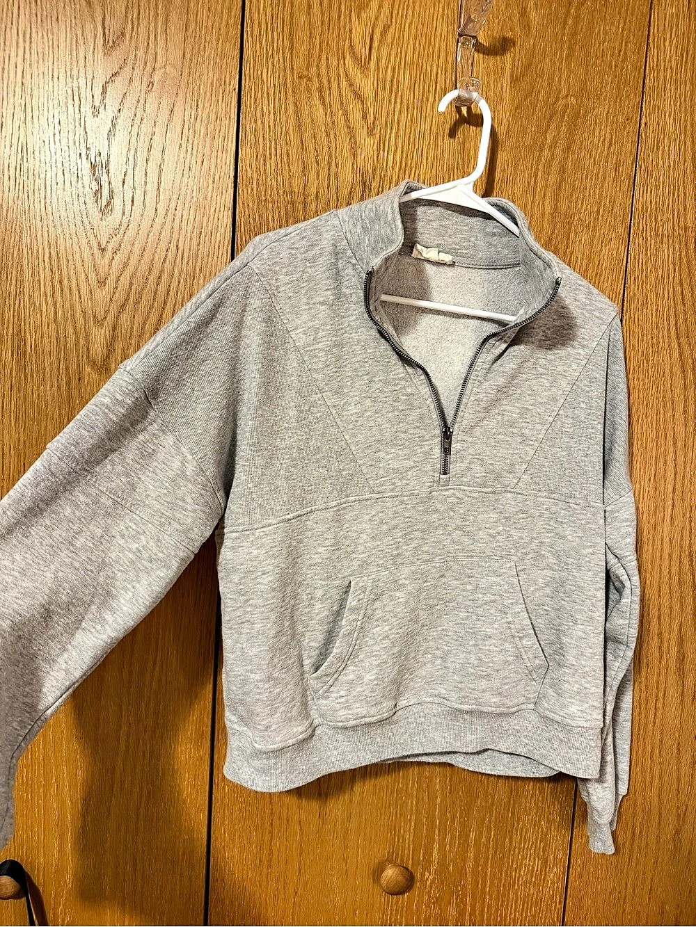 Women’s Quarter-Zip Hoodie Gray Size Medium